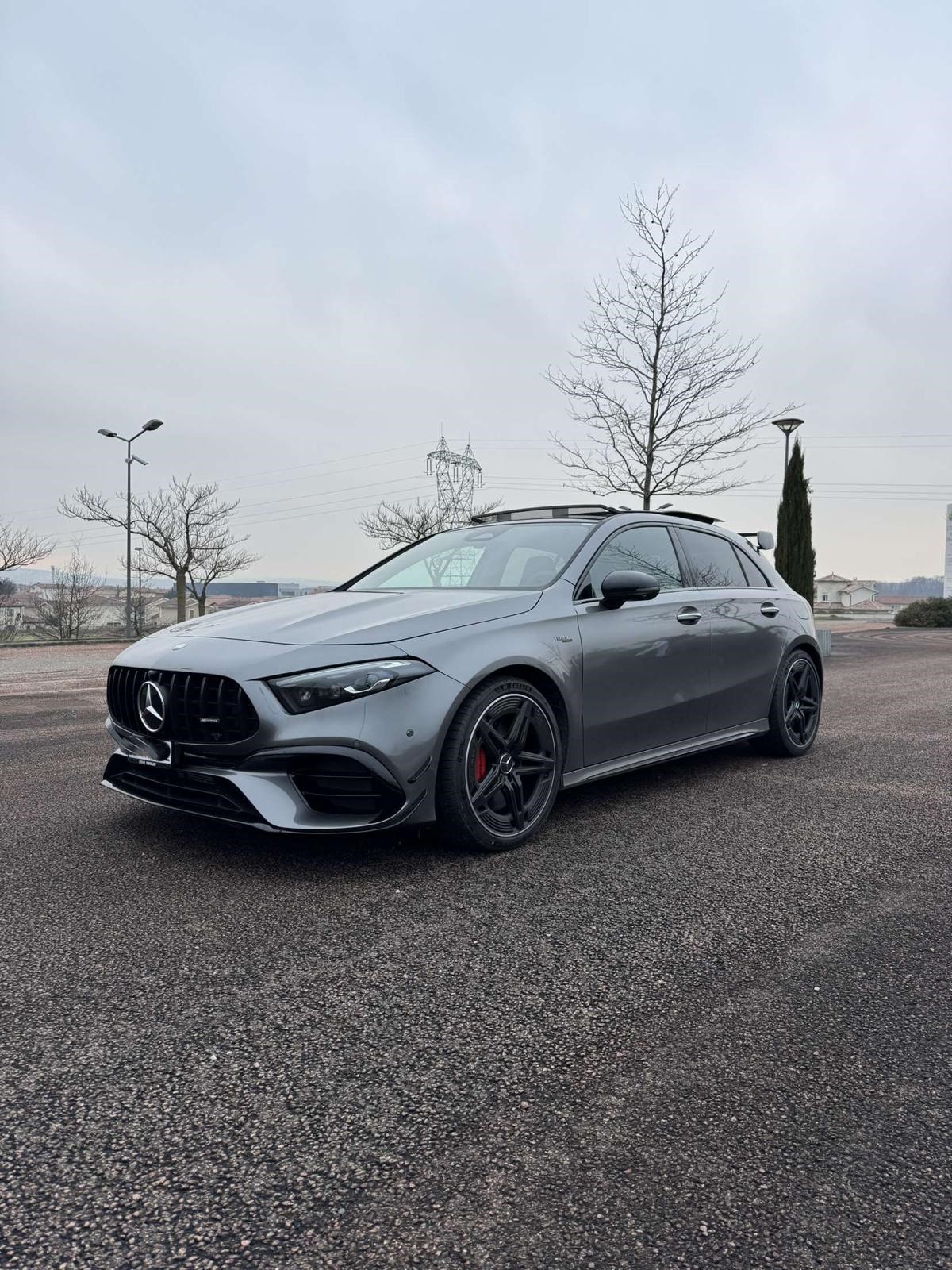 Quelle est l’histoire de SB Location Lyon et la vision initiale de son fondateur ?